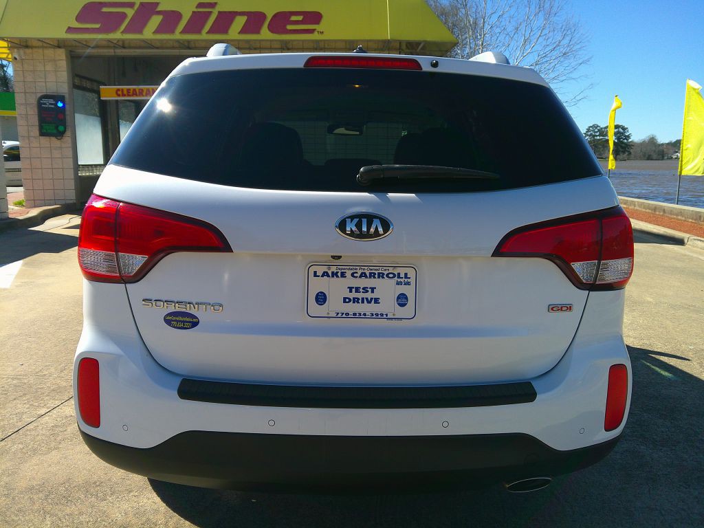 2014 Kia Sorento Image 2