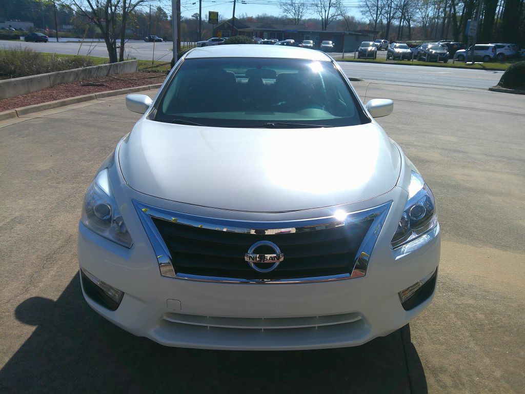2013 Nissan Altima Image 1