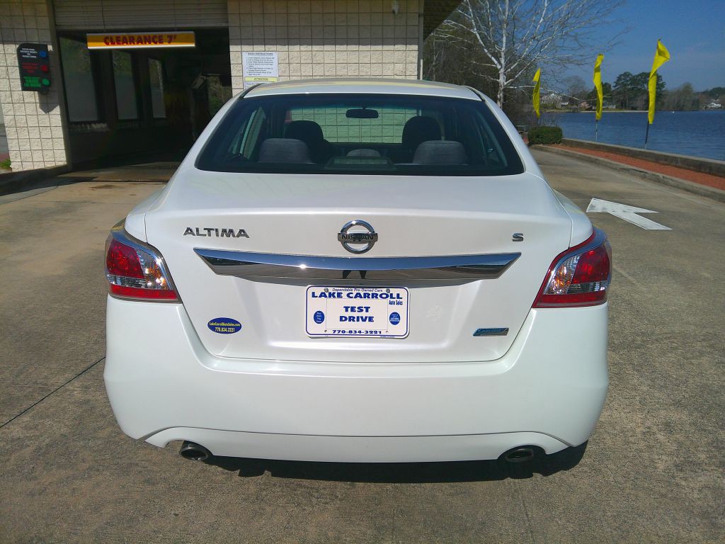 2013 Nissan Altima Image 2