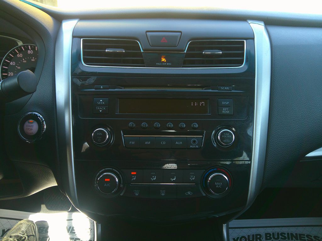 2013 Nissan Altima Image 21