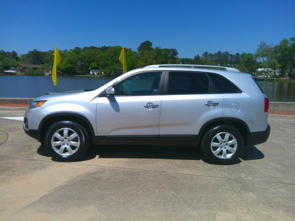 2011 Kia Sorento Image 3