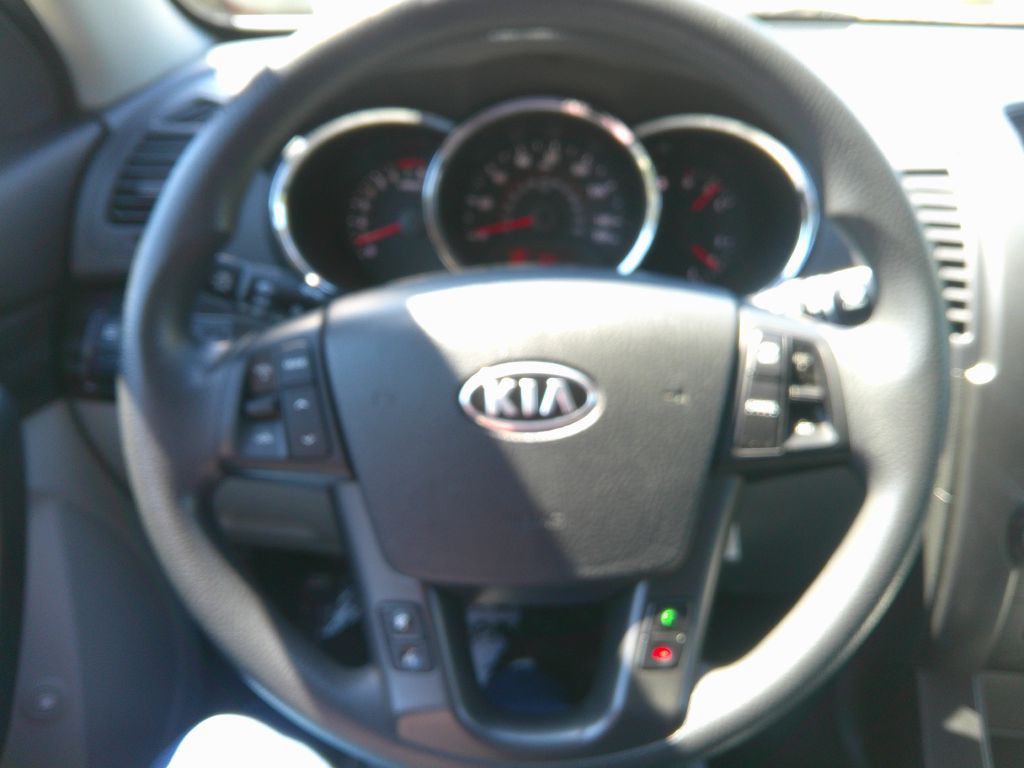 2011 Kia Sorento Image 19