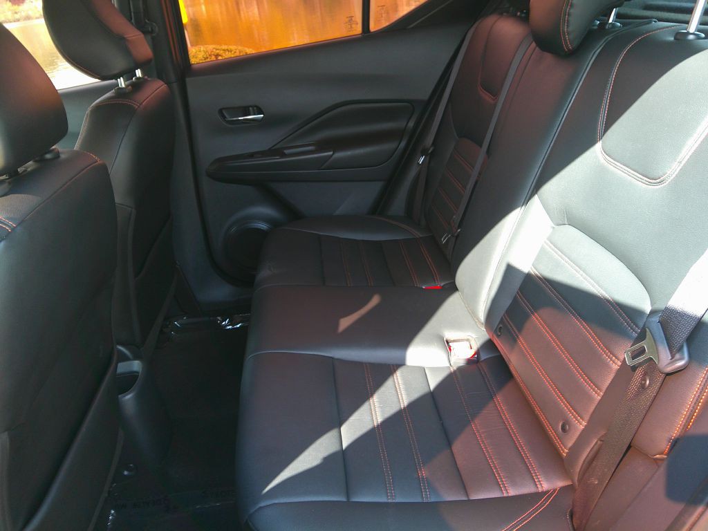 2019 Nissan Kicks Image 14