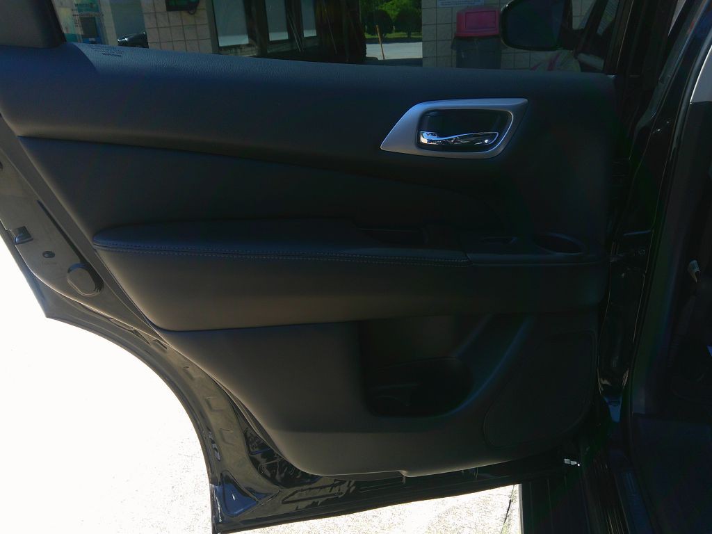 2014 Nissan Pathfinder Image 10