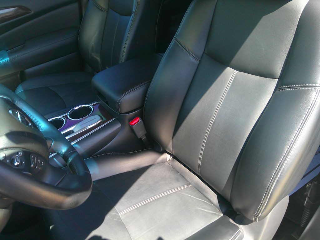 2014 Nissan Pathfinder Image 11
