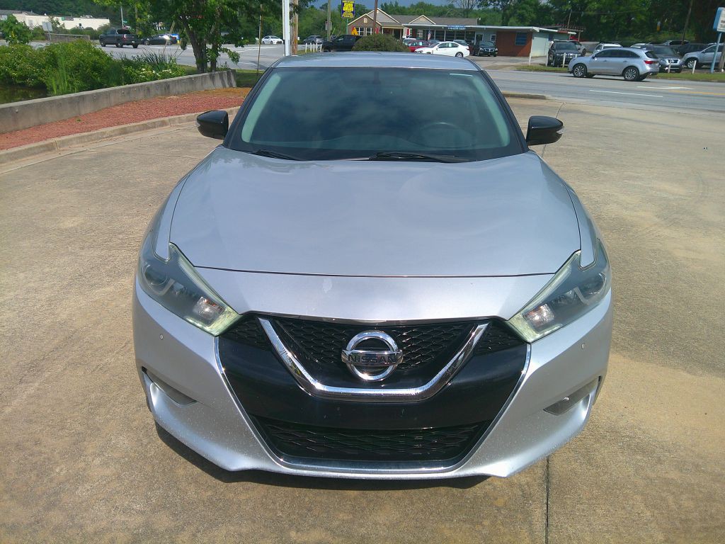 2018 Nissan Maxima Image 1