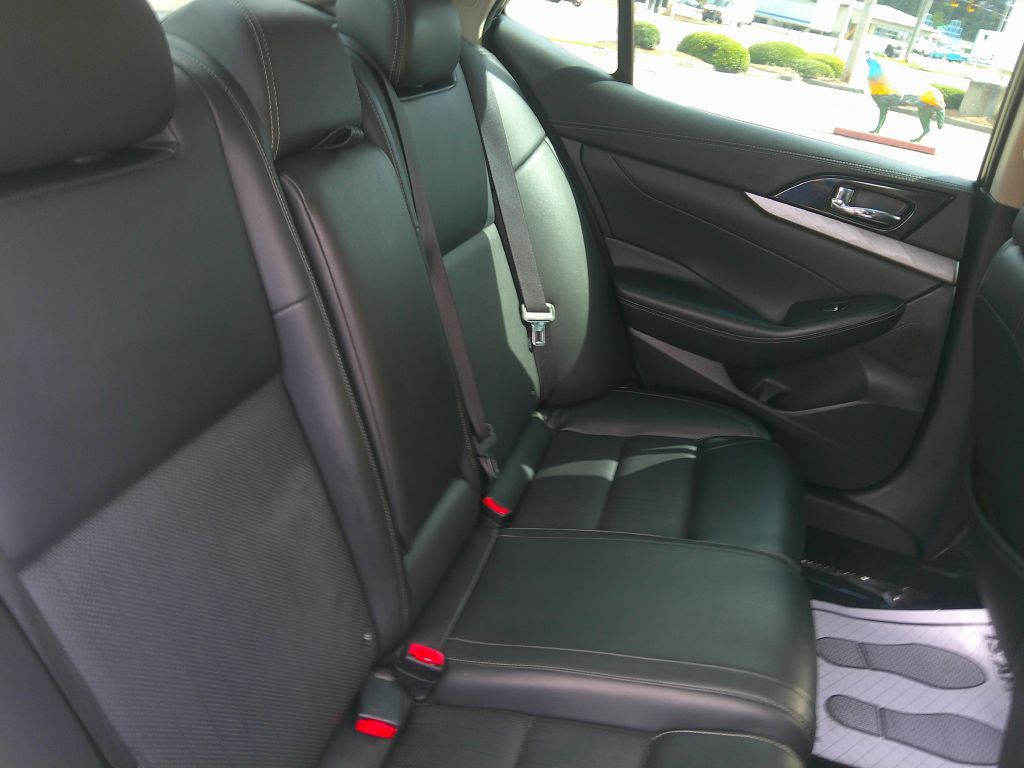 2018 Nissan Maxima Image 13