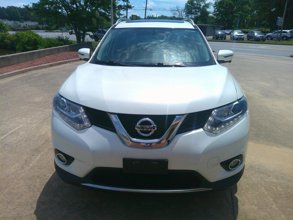 2016 Nissan Rogue Image 1