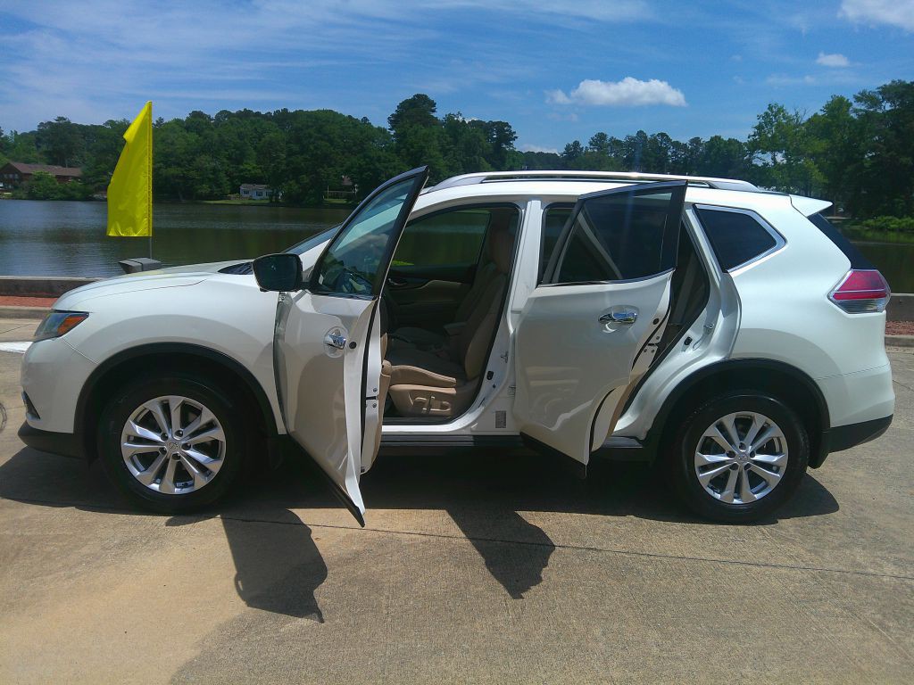 2016 Nissan Rogue Image 6
