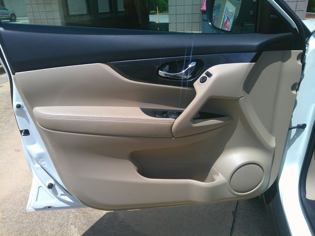 2016 Nissan Rogue Image 7