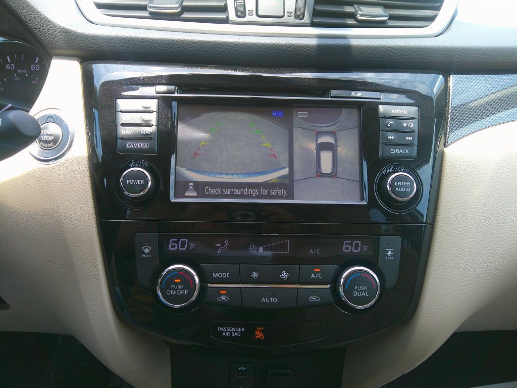 2016 Nissan Rogue Image 20