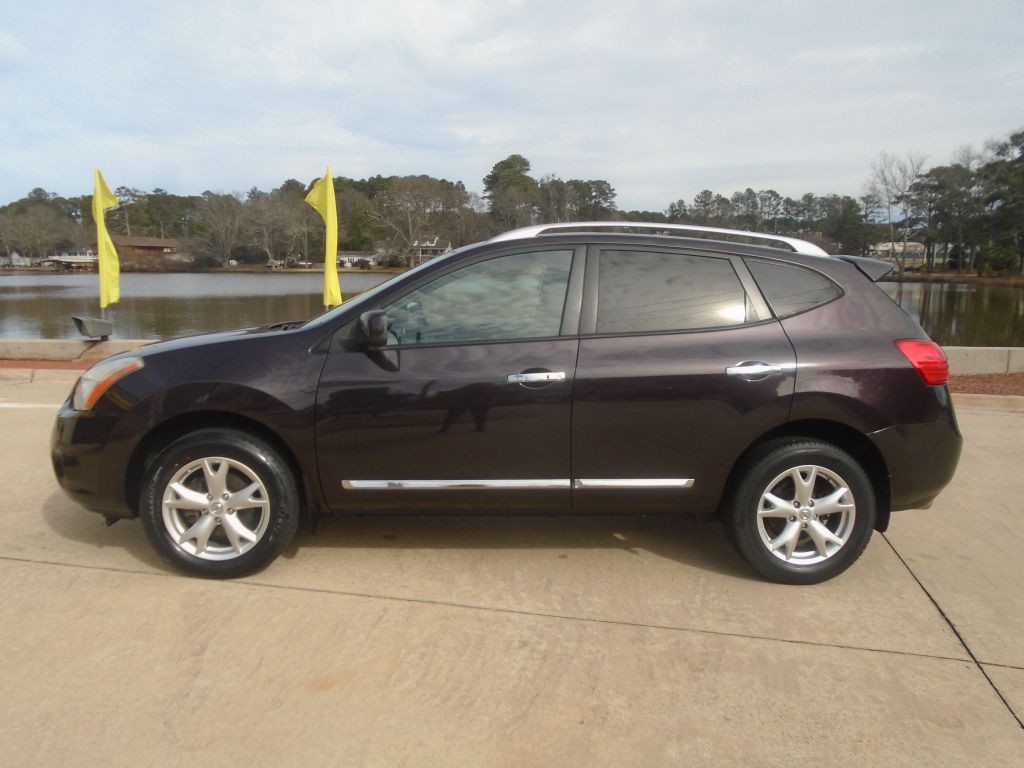2011 Nissan Rogue Image 3