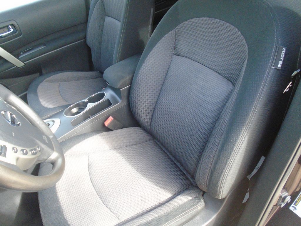 2011 Nissan Rogue Image 11