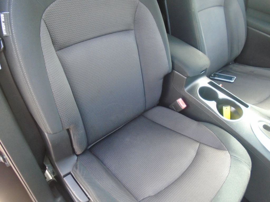2011 Nissan Rogue Image 12