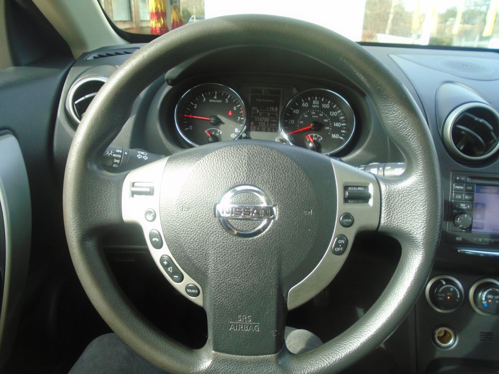 2011 Nissan Rogue Image 18