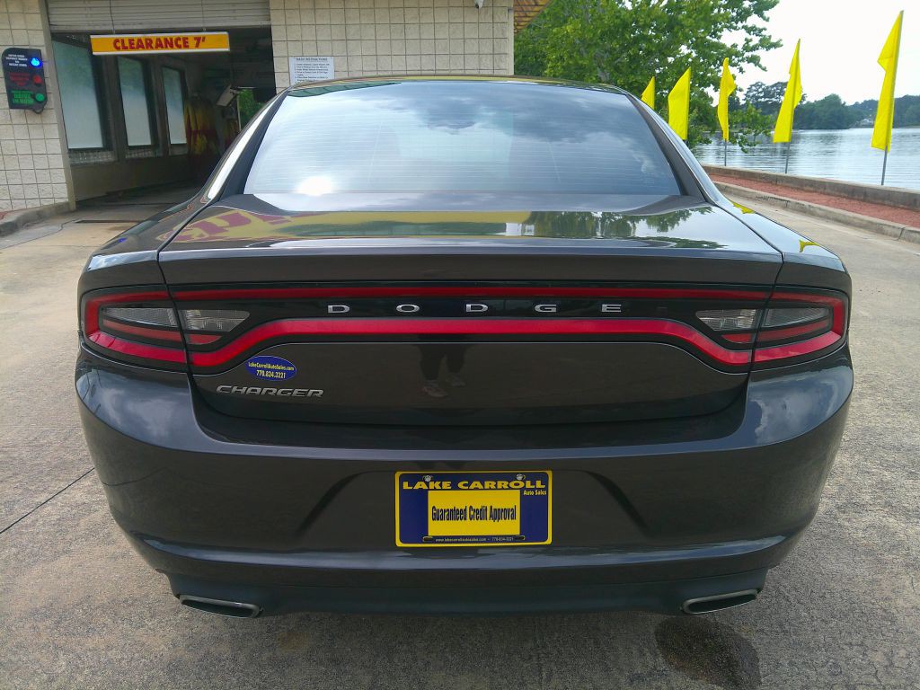 2016 Dodge Charger Image 2