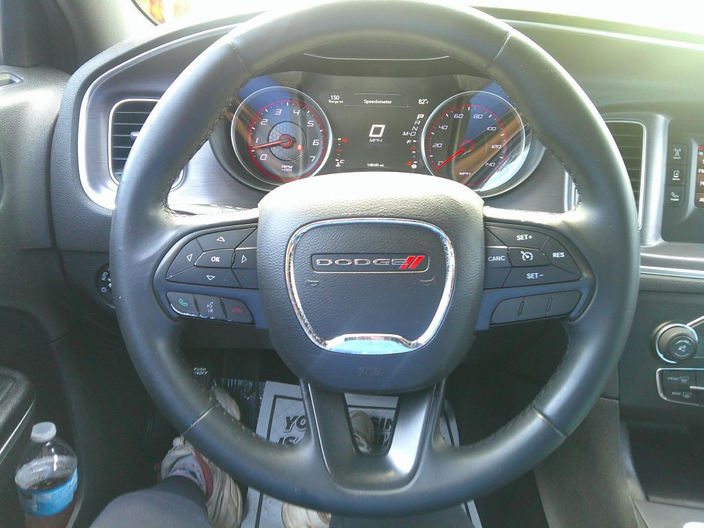 2016 Dodge Charger Image 18