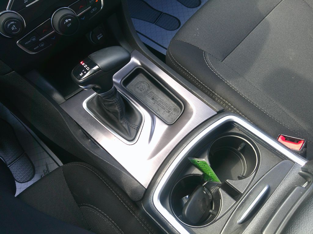 2016 Dodge Charger Image 20