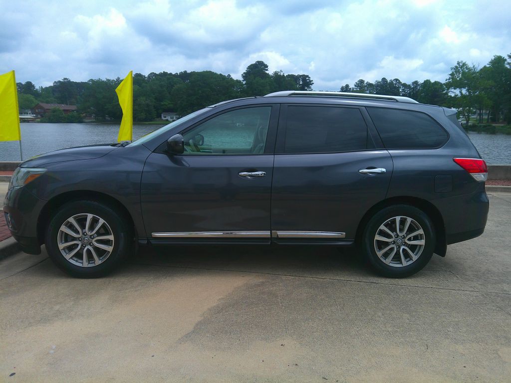 2014 Nissan Pathfinder Image 3