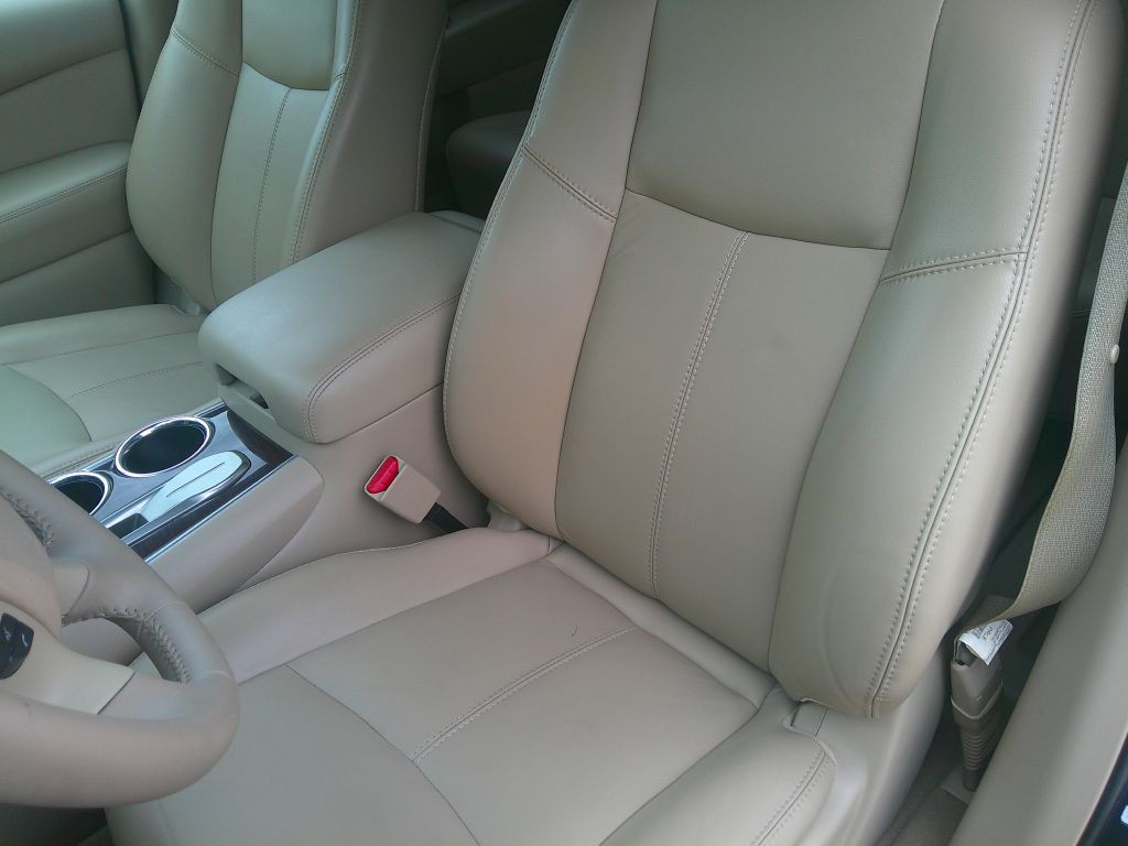 2014 Nissan Pathfinder Image 11