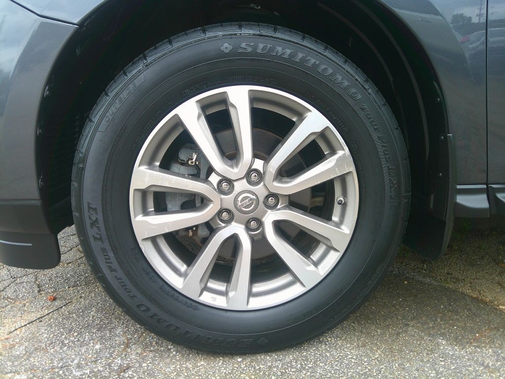 2014 Nissan Pathfinder Image 25