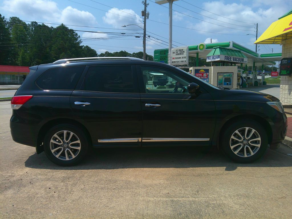 2016 Nissan Pathfinder Image 4