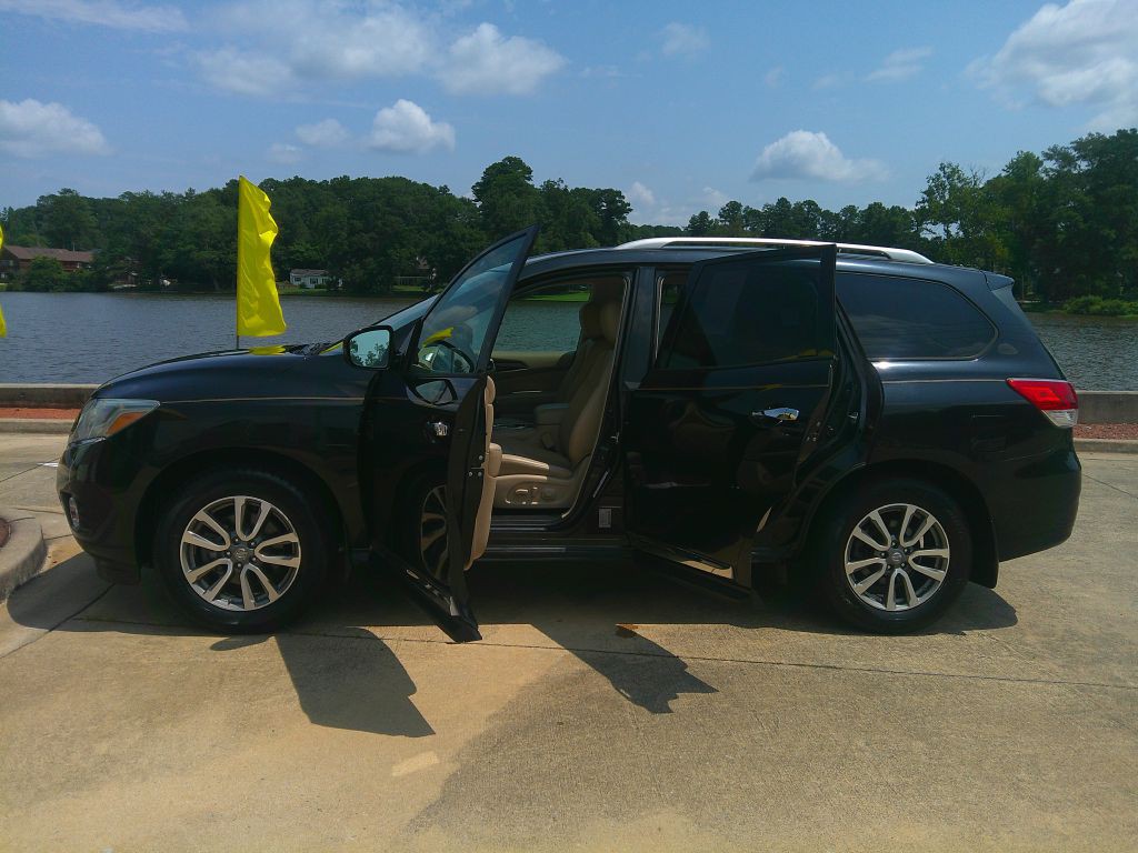 2016 Nissan Pathfinder Image 6