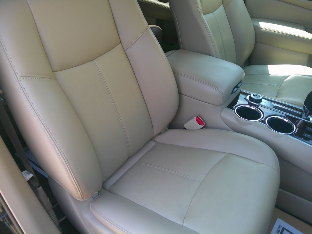 2016 Nissan Pathfinder Image 12