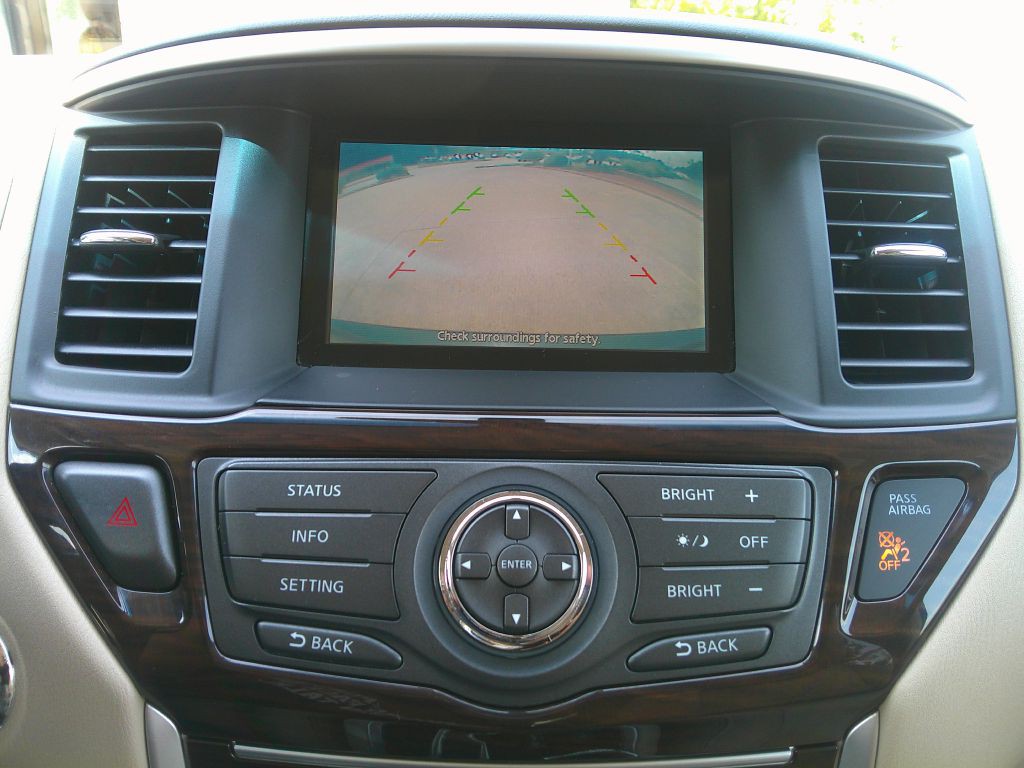2016 Nissan Pathfinder Image 20