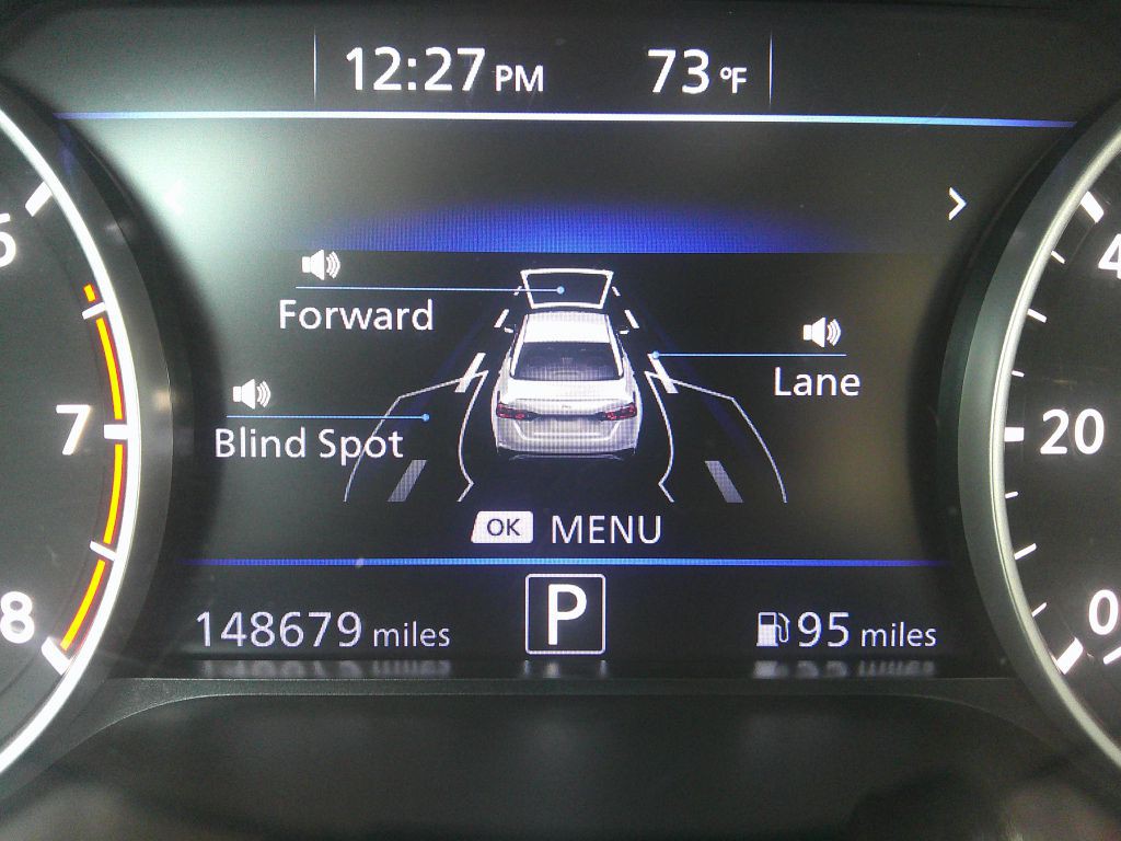 2022 Nissan Altima Image 17