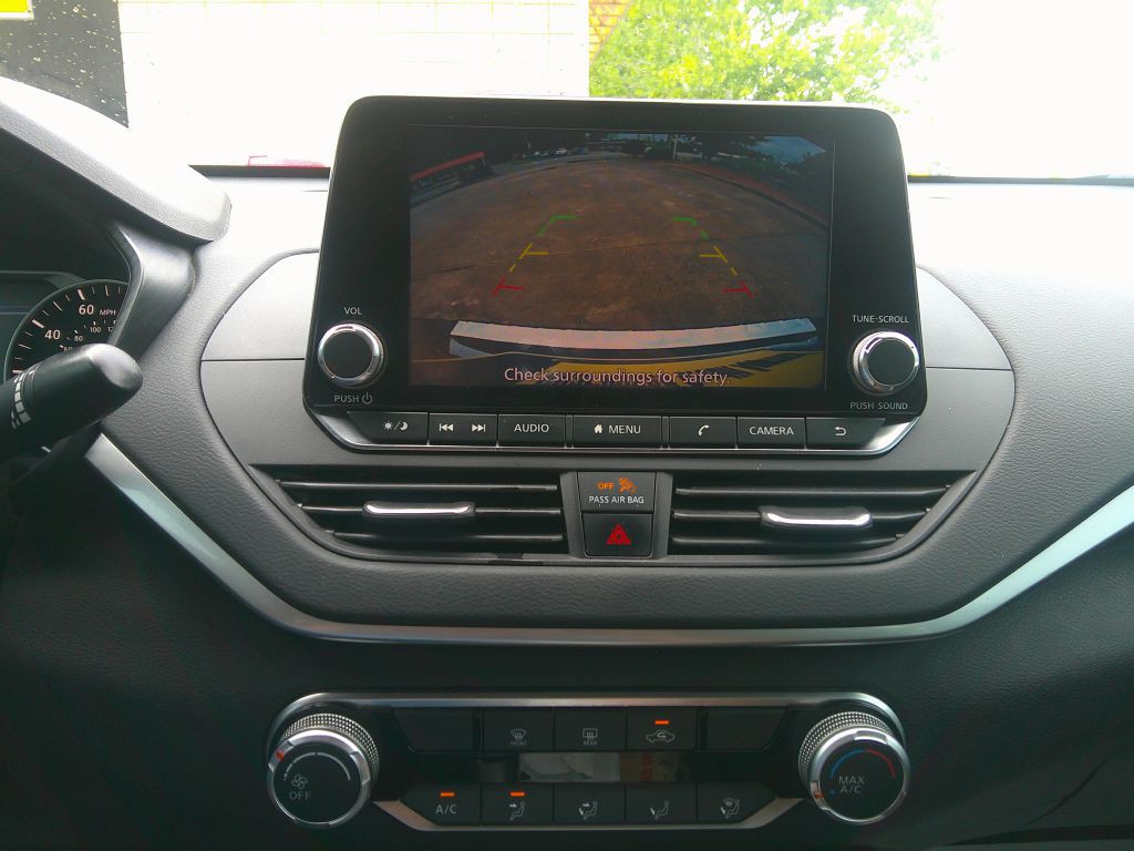2022 Nissan Altima Image 20