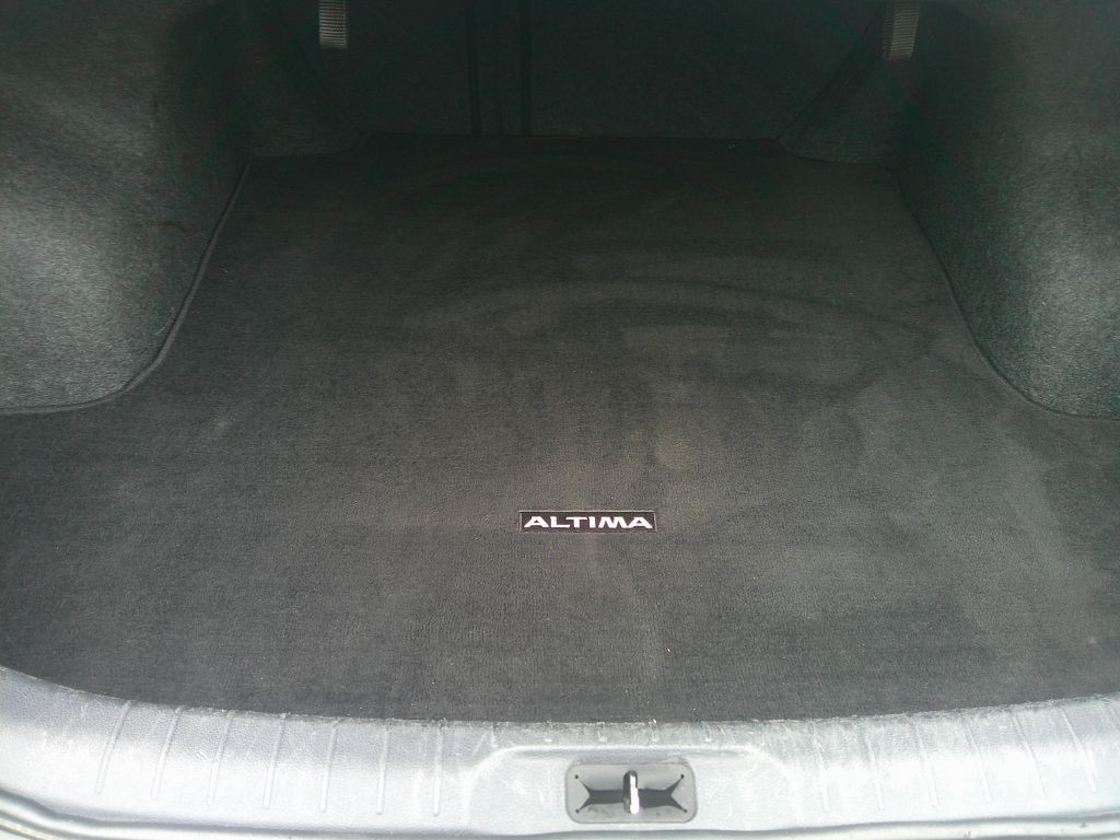 2022 Nissan Altima Image 23
