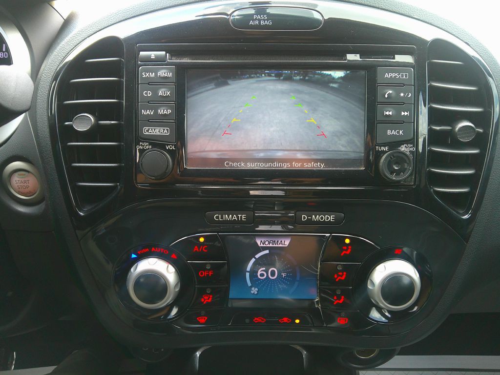 2013 Nissan Juke Image 20