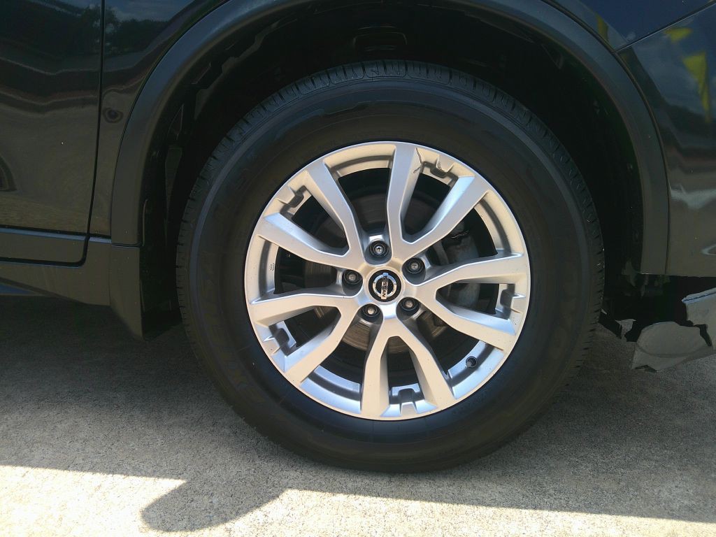 2018 Nissan Rogue Image 24