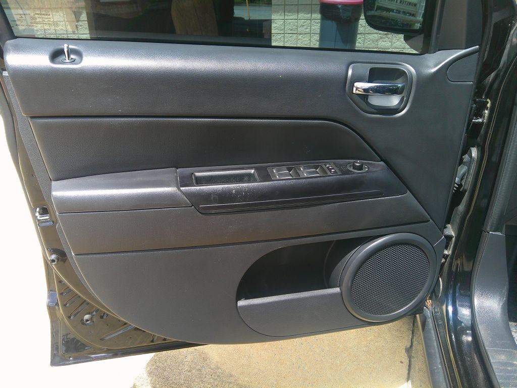 2016 Jeep Compass Image 7