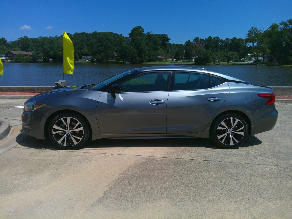 2018 Nissan Maxima Image 3