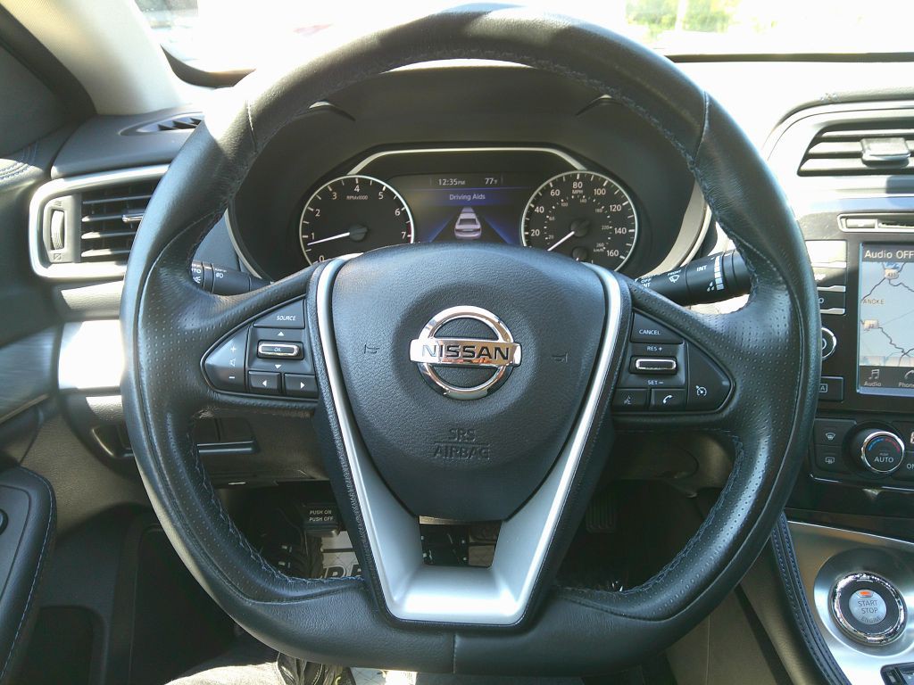 2018 Nissan Maxima Image 18