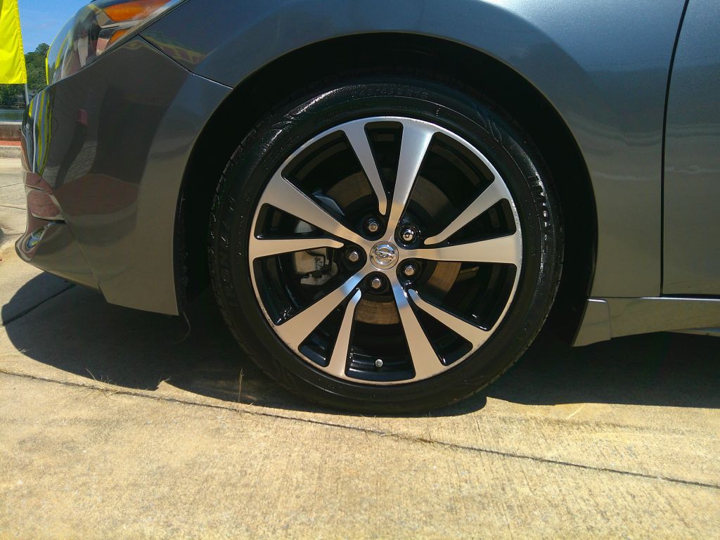 2018 Nissan Maxima Image 24