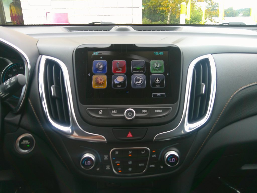 2018 Chevrolet Equinox Image 18