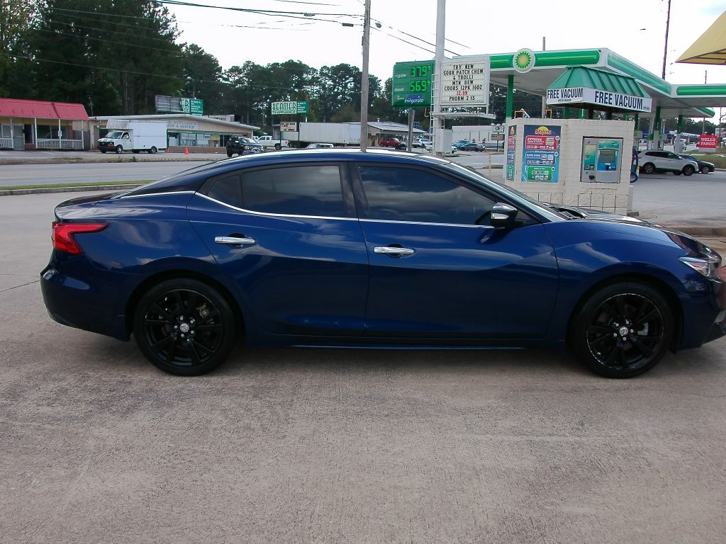 2017 Nissan Maxima Image 4