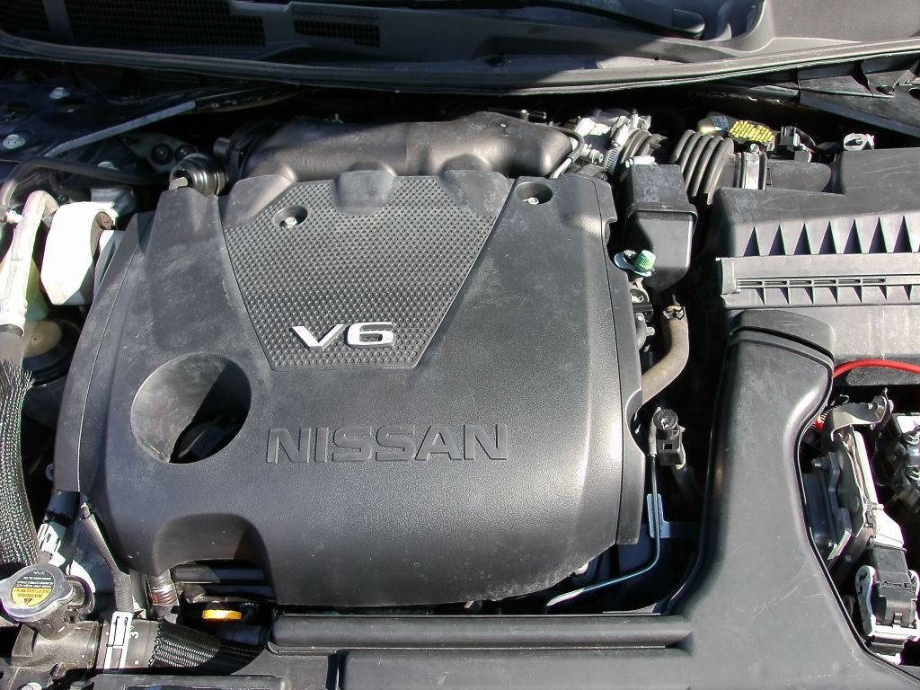 2017 Nissan Maxima Image 22