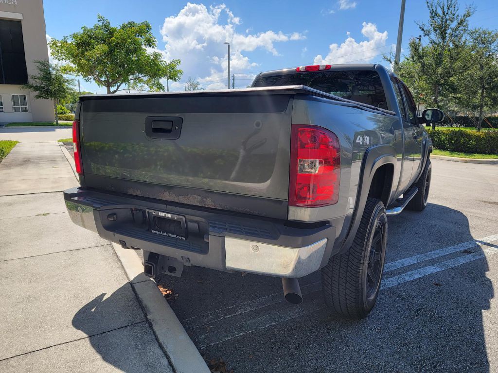 2011 GMC Sierra Image 6