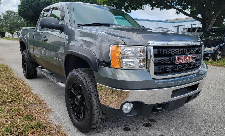 2011 GMC Sierra Image 8