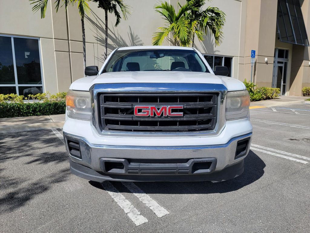 2015 GMC Sierra Image 2