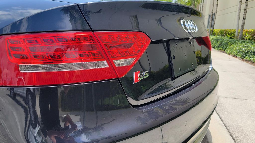 2012 Audi S5 Image 9