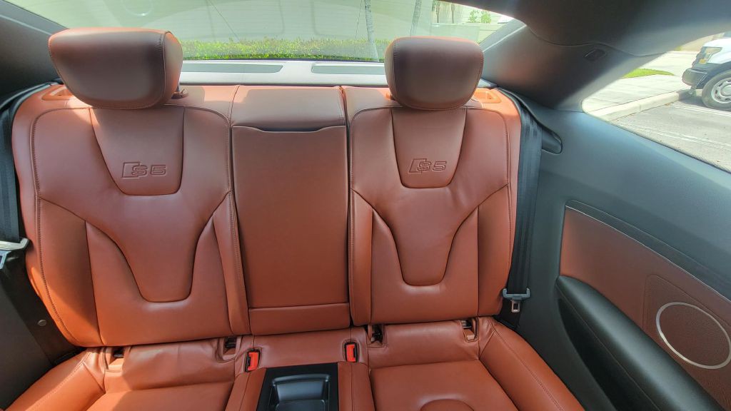 2012 Audi S5 Image 14