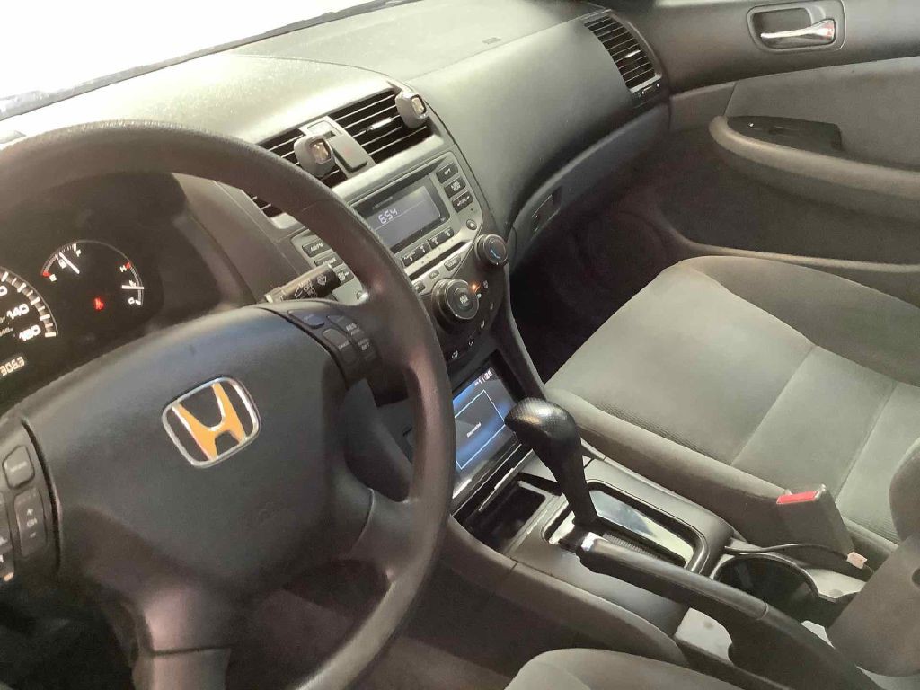 2007 Honda Accord Image 4