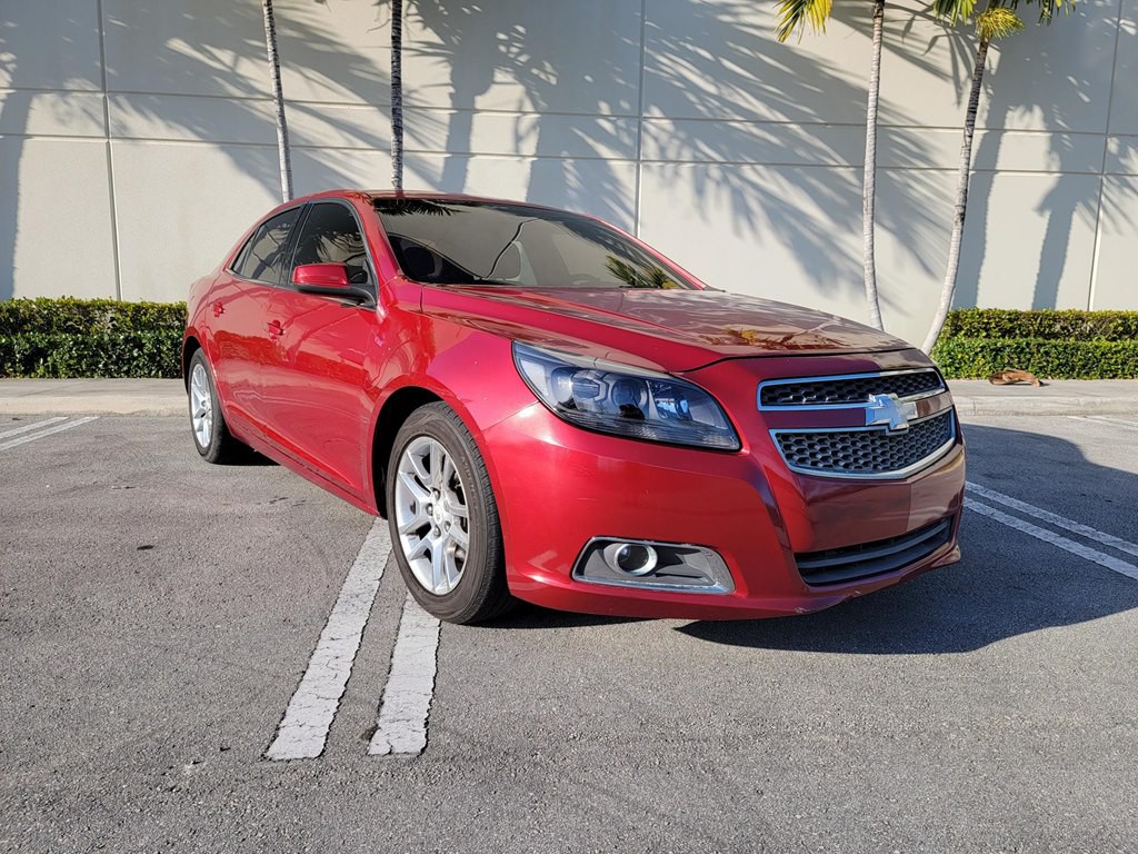 2013 Chevrolet Malibu Image 1