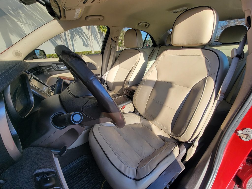 2013 Chevrolet Malibu Image 7