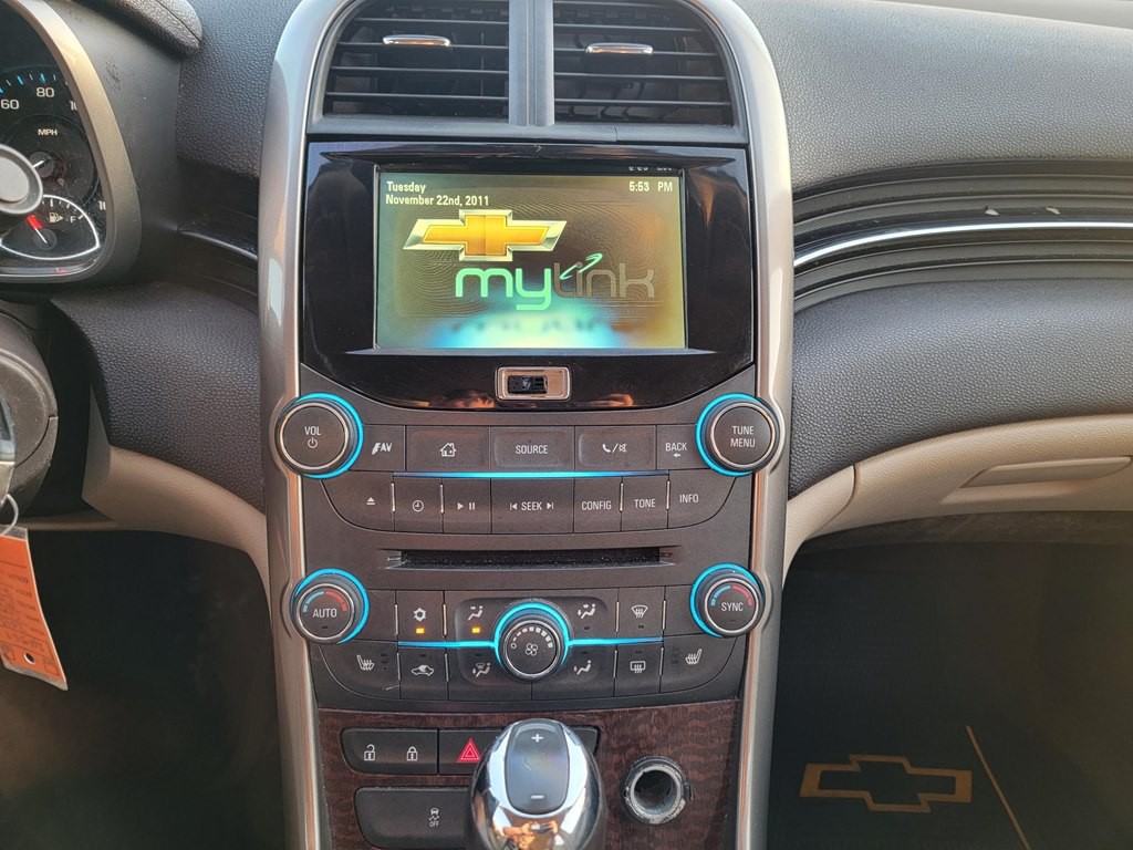 2013 Chevrolet Malibu Image 10